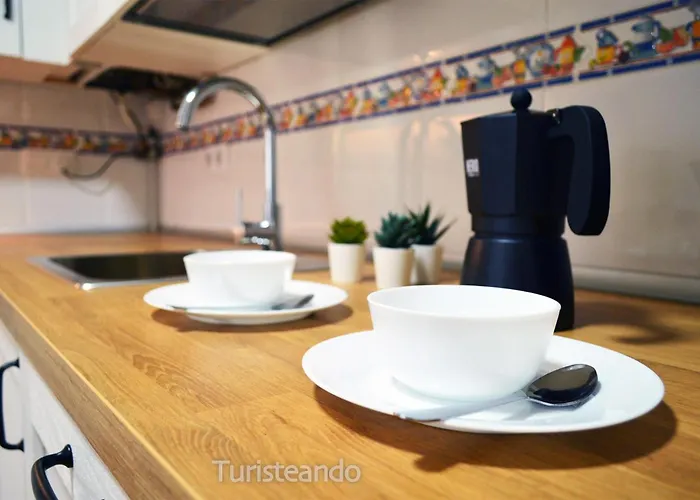 Villaverde - Parking En El Centro * San Vicente De La Barquera